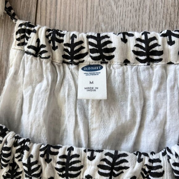 Old Navy Halter Dress with Leaf Pattern and Shoulder Ties with Tassels Size M - Picture 4 of 13